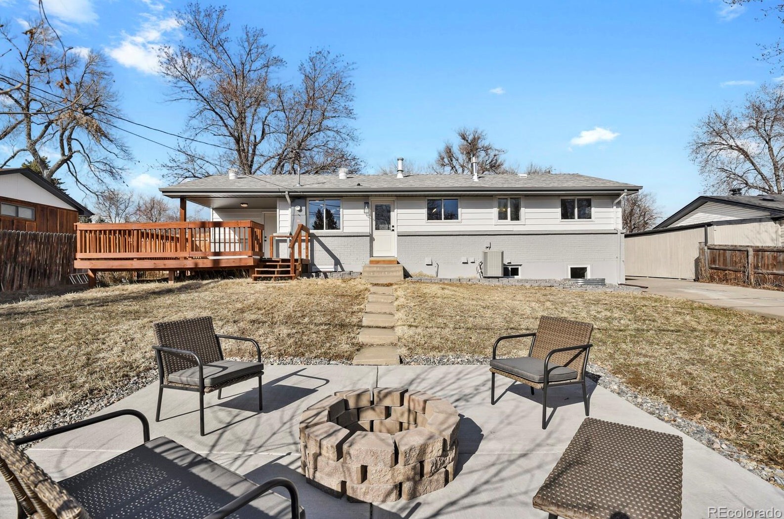 6738 70th Pl, Arvada CO  80003-3634 exterior