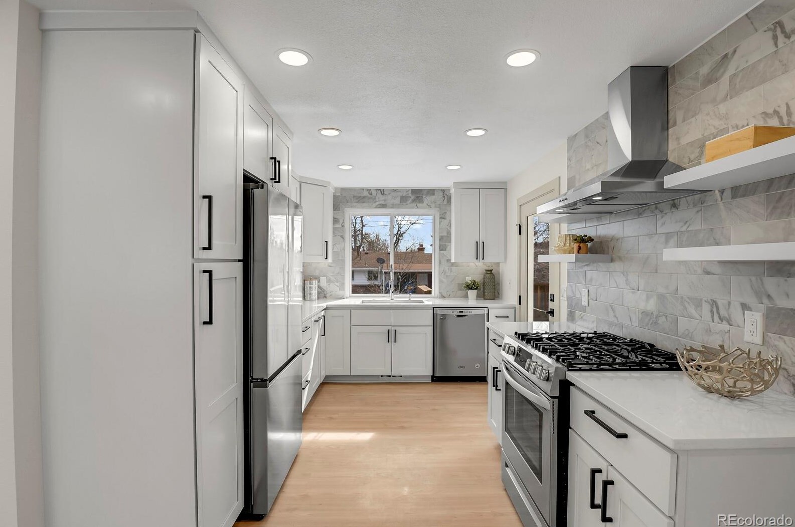 6738 70th Pl, Arvada CO  80003-3634 exterior