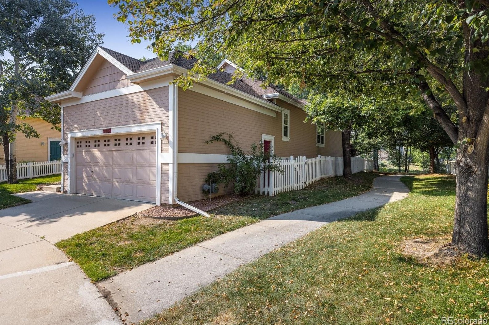 2115 Springs Pl, Longmont, CO 80504-7351