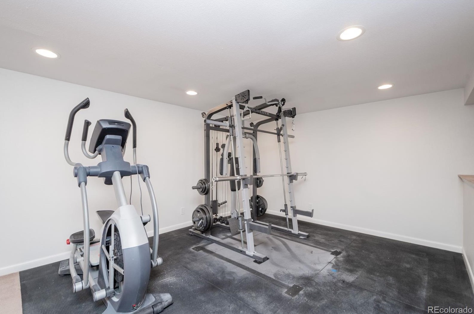 1557 Geddes Ave, Littleton CO 80122-1132 exterior