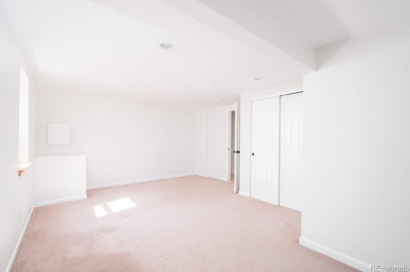 1557 Geddes Ave, Littleton CO 80122-1132 exterior