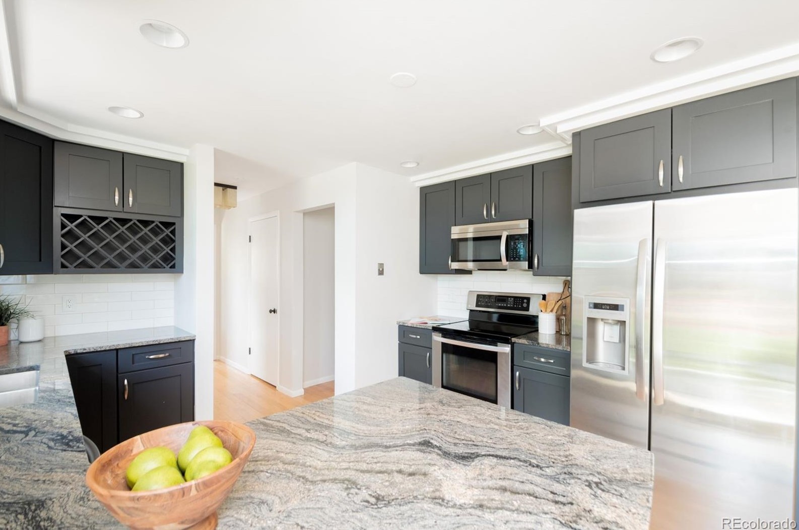 1557 Geddes Ave, Littleton CO 80122-1132 exterior