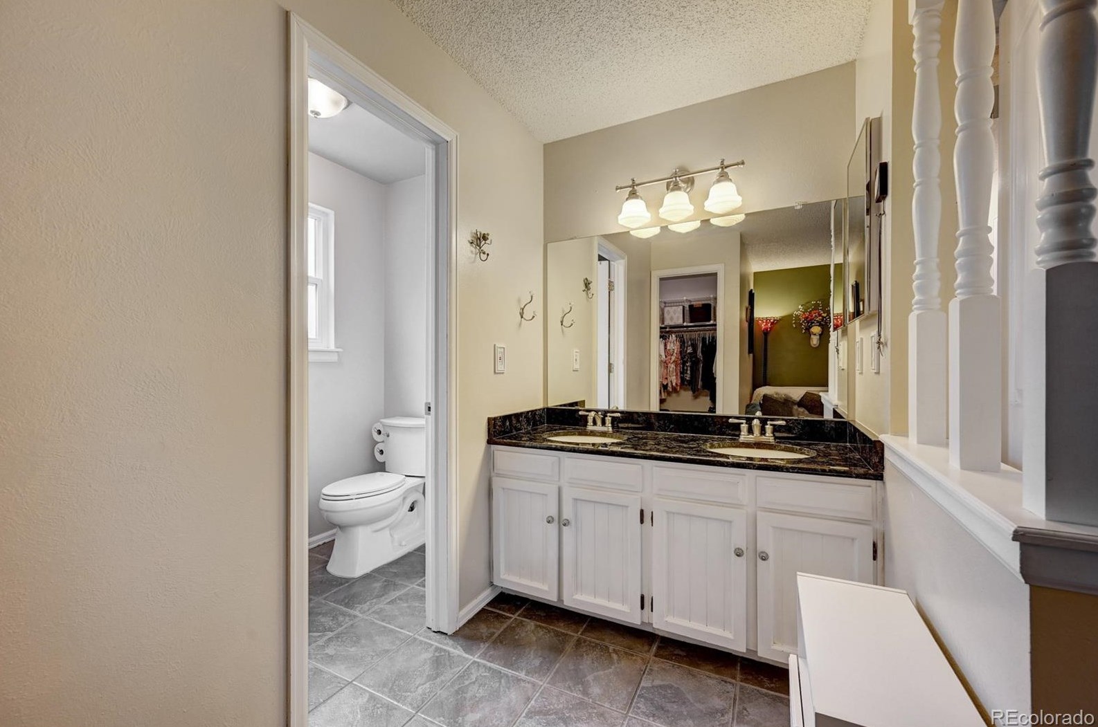 11402 Berry Ave, Littleton CO 80127-1837 exterior