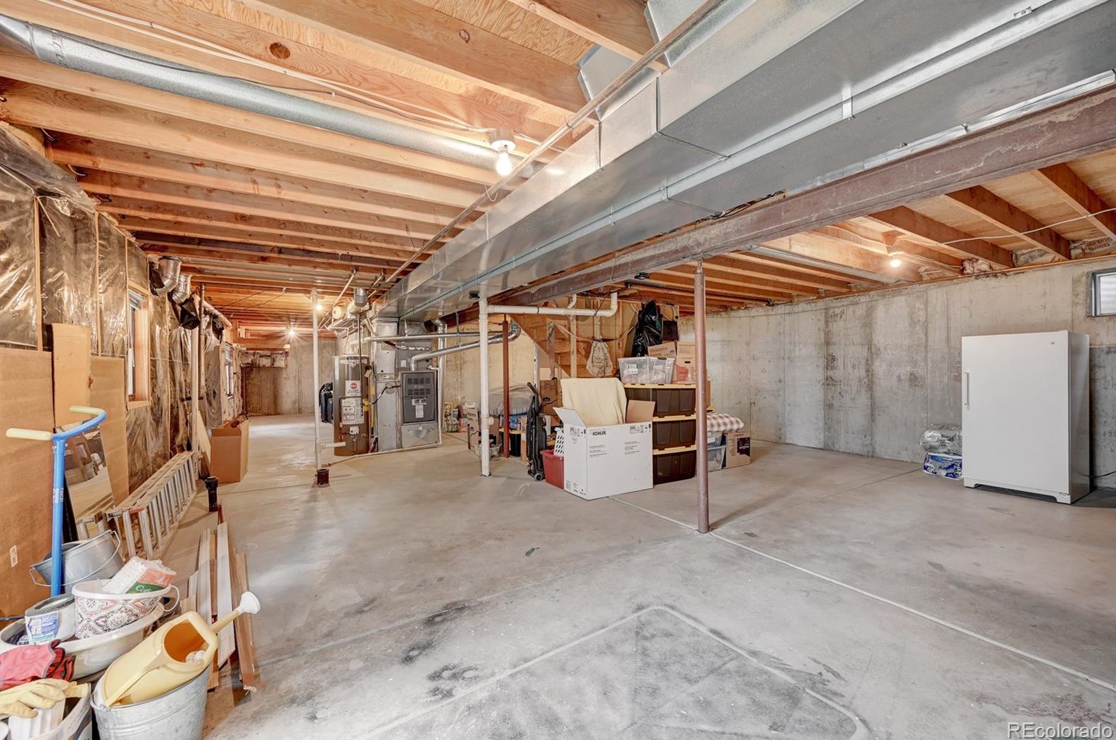 11402 Berry Ave, Littleton CO 80127-1837 exterior