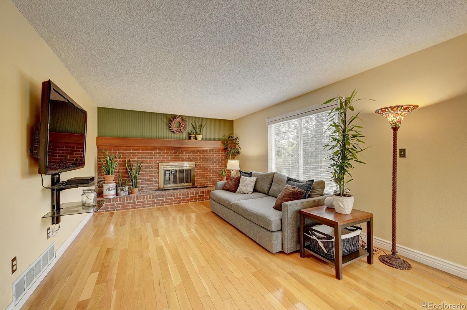 11402 Berry Ave, Littleton CO 80127-1837 exterior