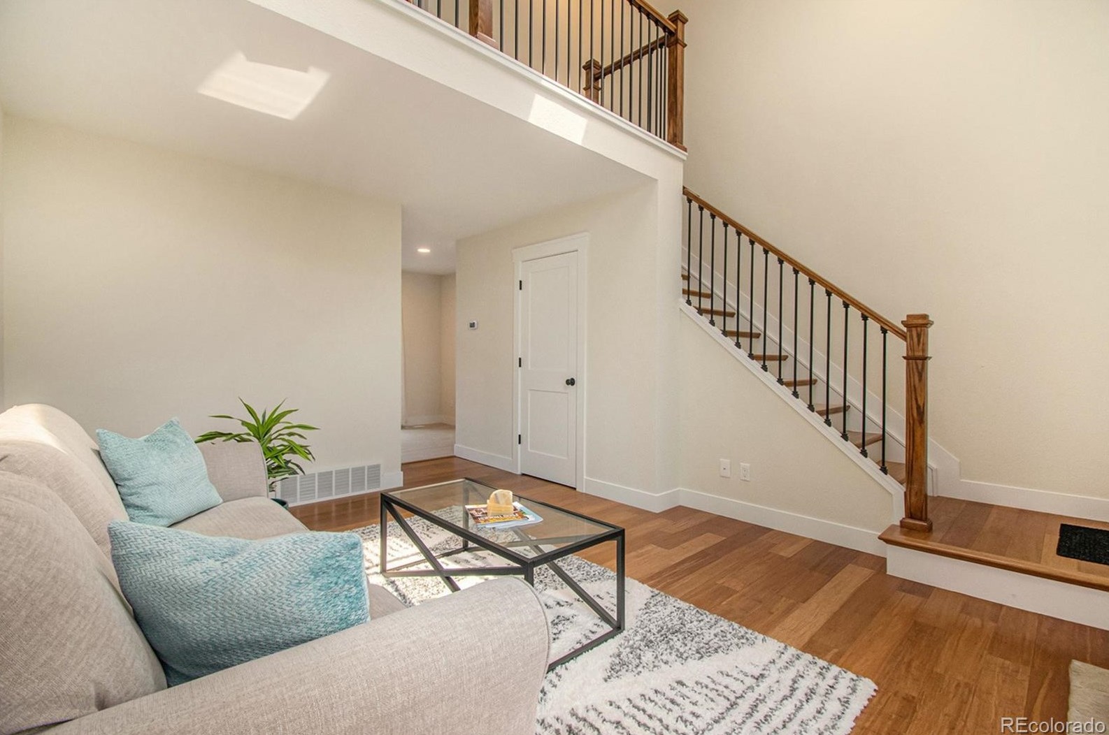 938 Summer Dr, Littleton CO  80126-4801 exterior