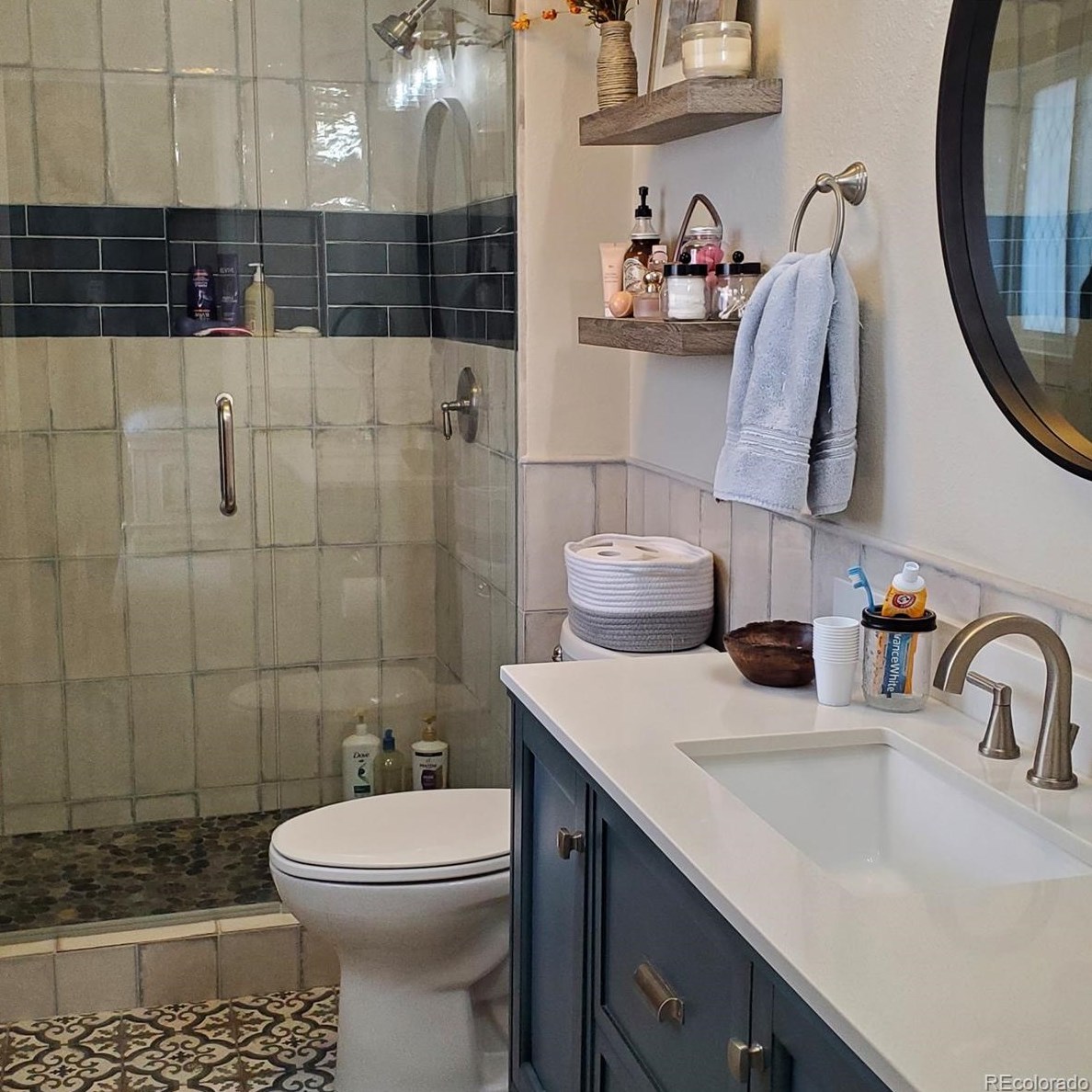 8354 Brentwood St, Littleton CO  80128-6116 exterior