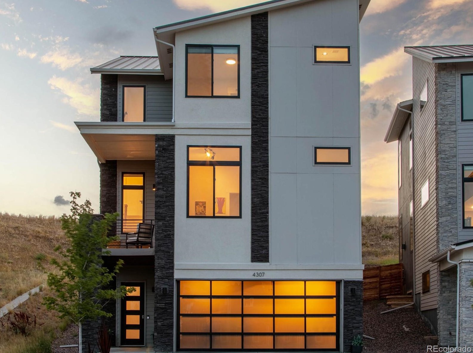 4307 Meadows Dr, Castle Rock, CO 80109