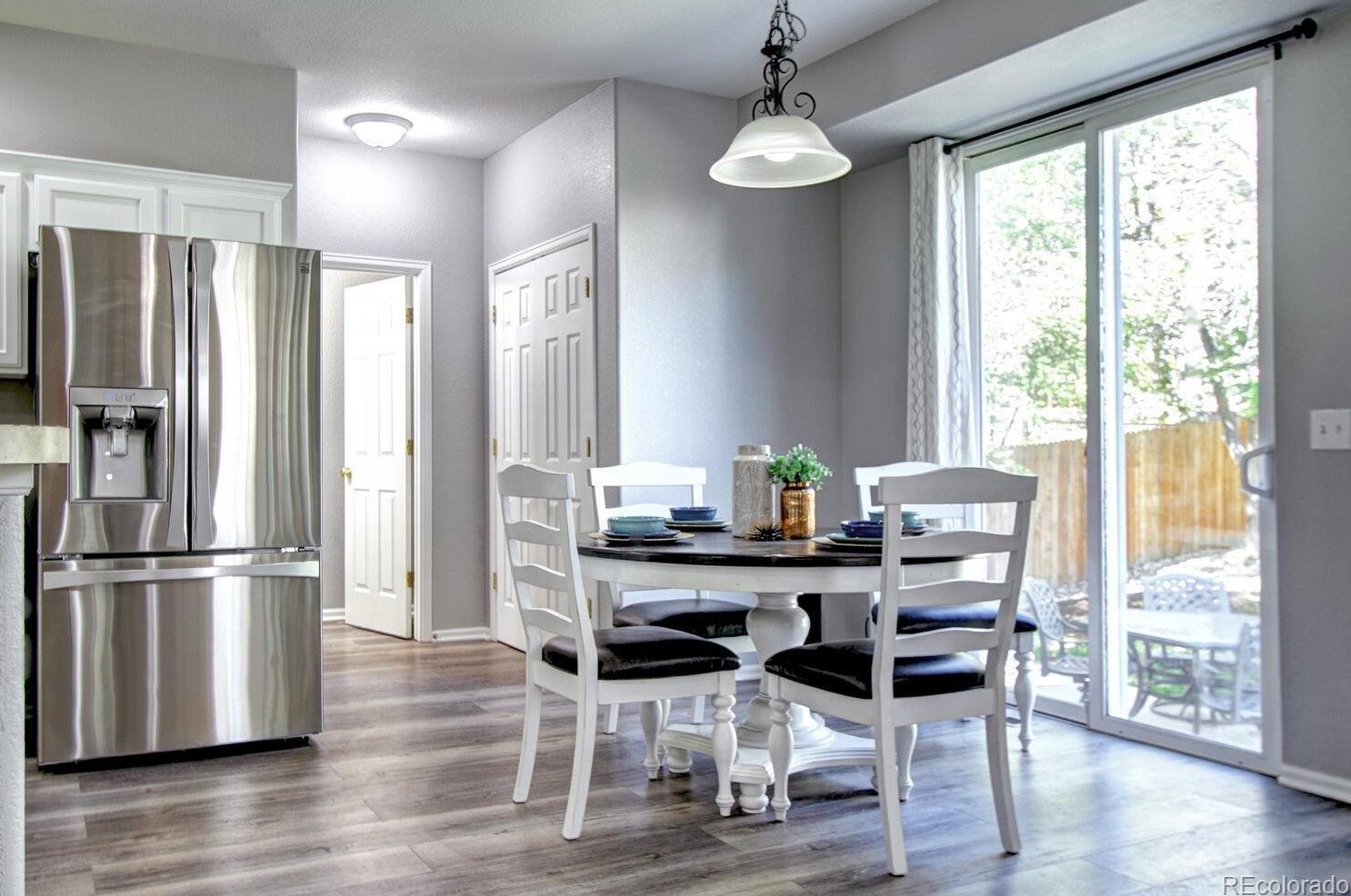 10557 Jaguar Dr, Littleton CO  80124-5200 exterior