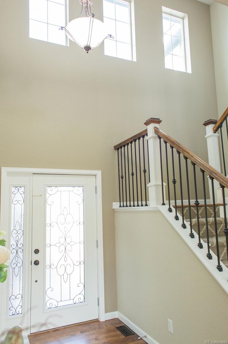 1467 Eagleview Pl, Erie, CO 80516-4032