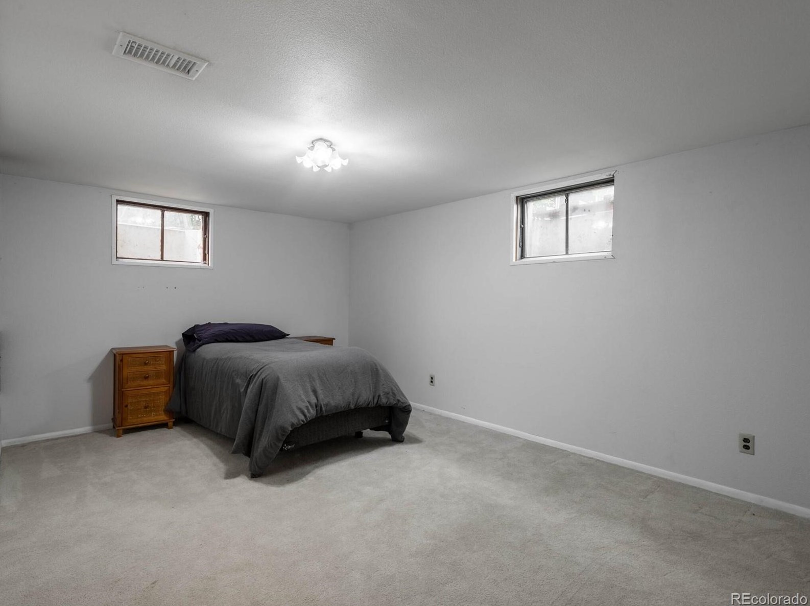 6592 Pearl St, Littleton CO  80121-2342 exterior