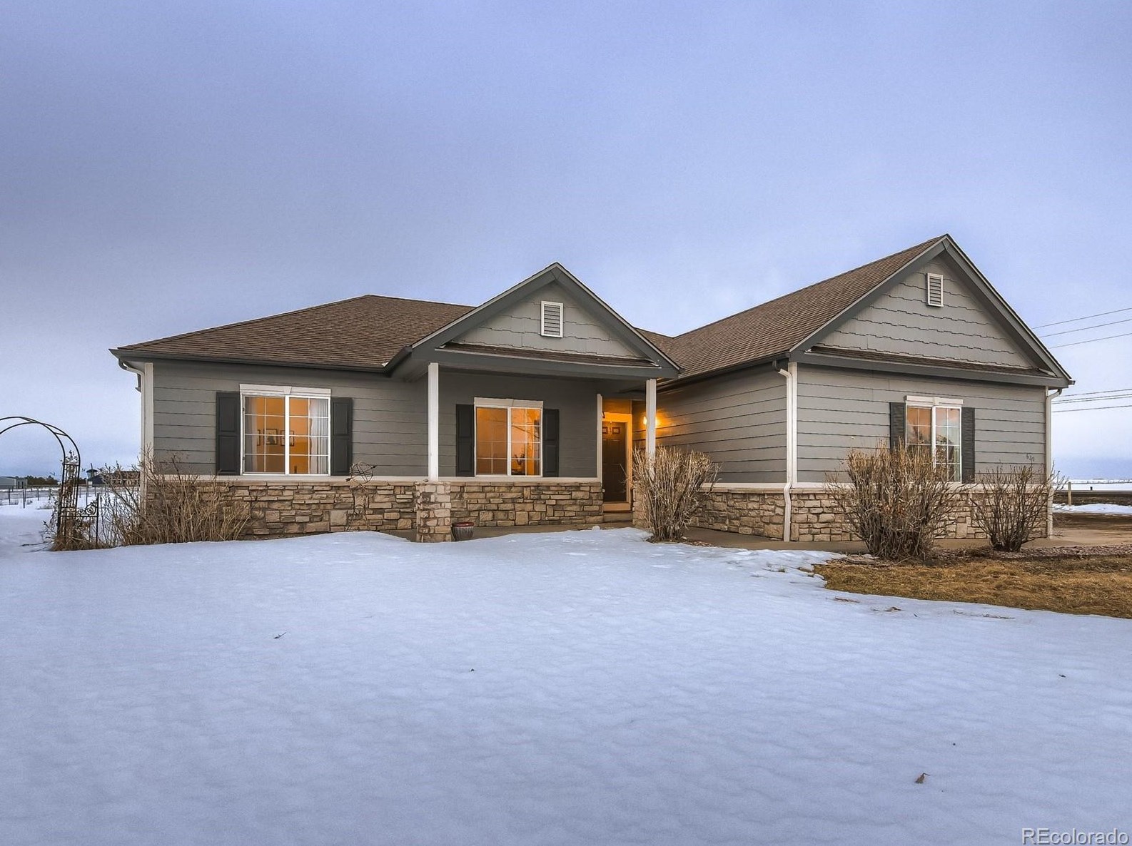 620 Cherokee St, Strasburg, CO 80136-8046