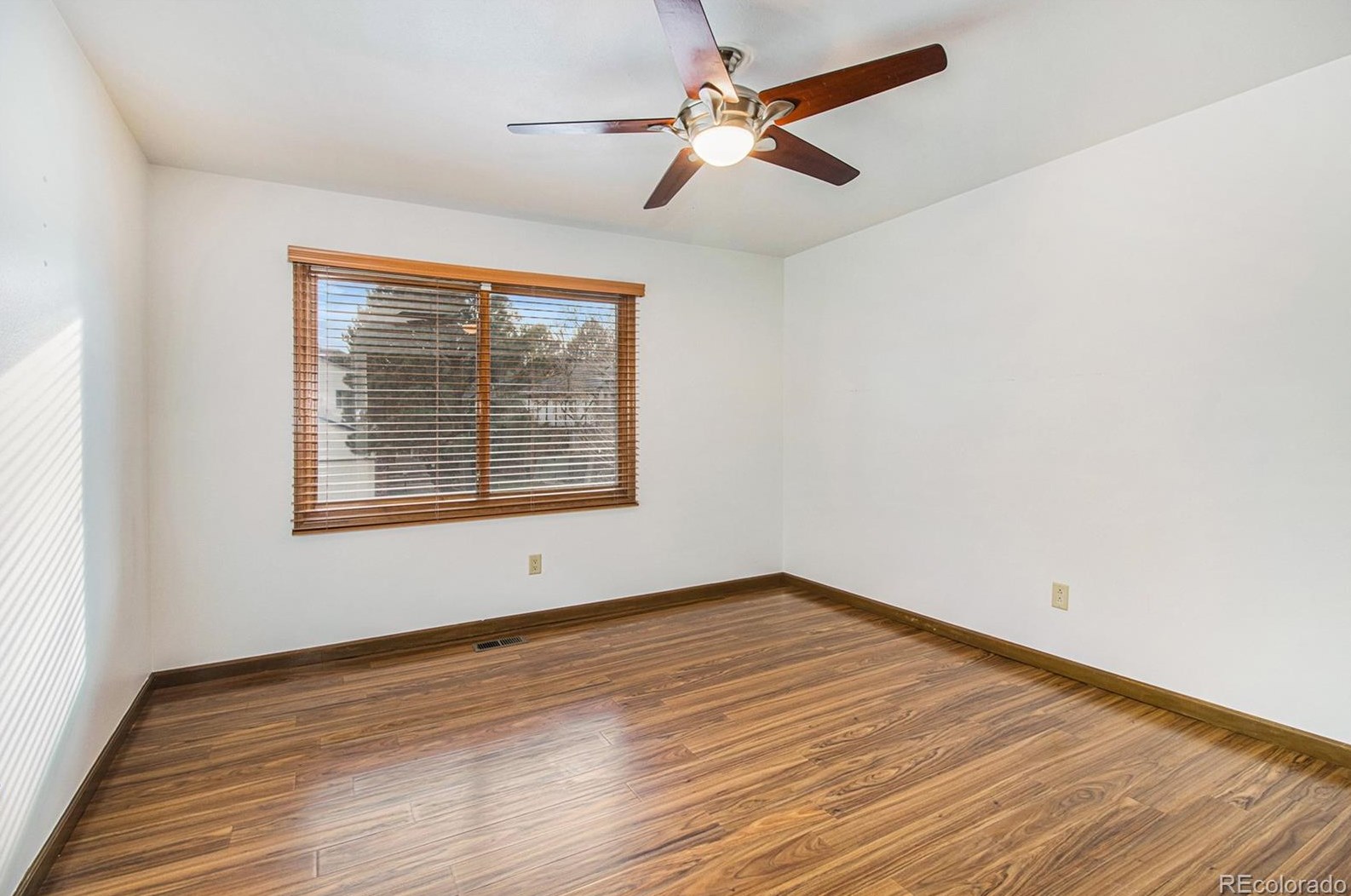 8217 Lodgepole Trl, Littleton CO 80124-3003 exterior