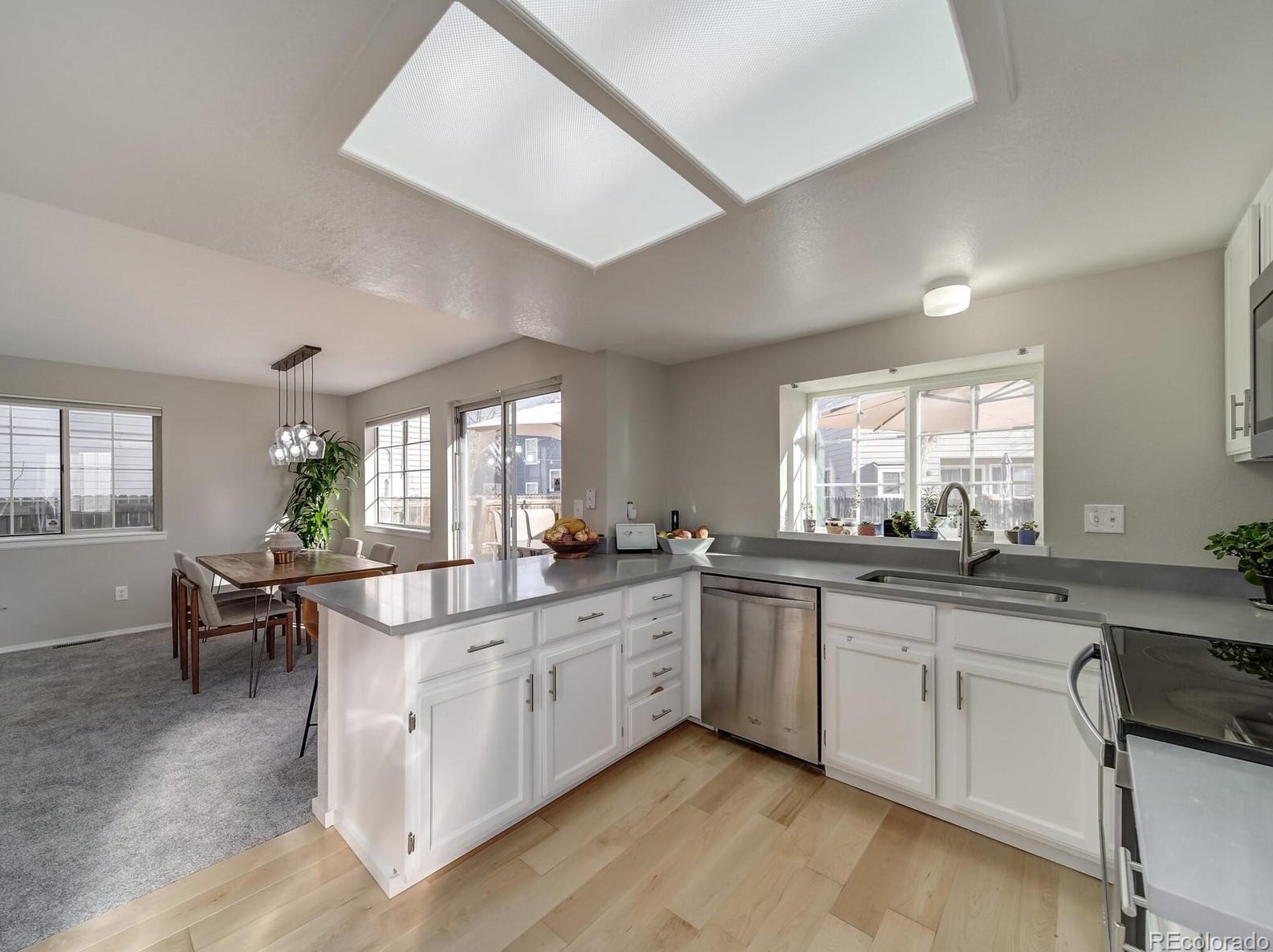 6324 Xavier Ct, Arvada CO  80003-6626 exterior