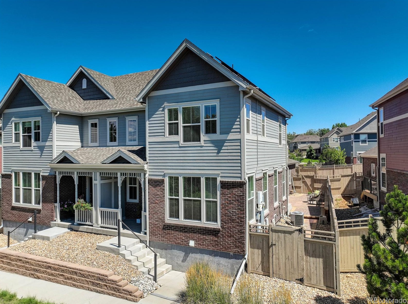 14694 Crestridge Dr, Aurora, CO 80015-4294
