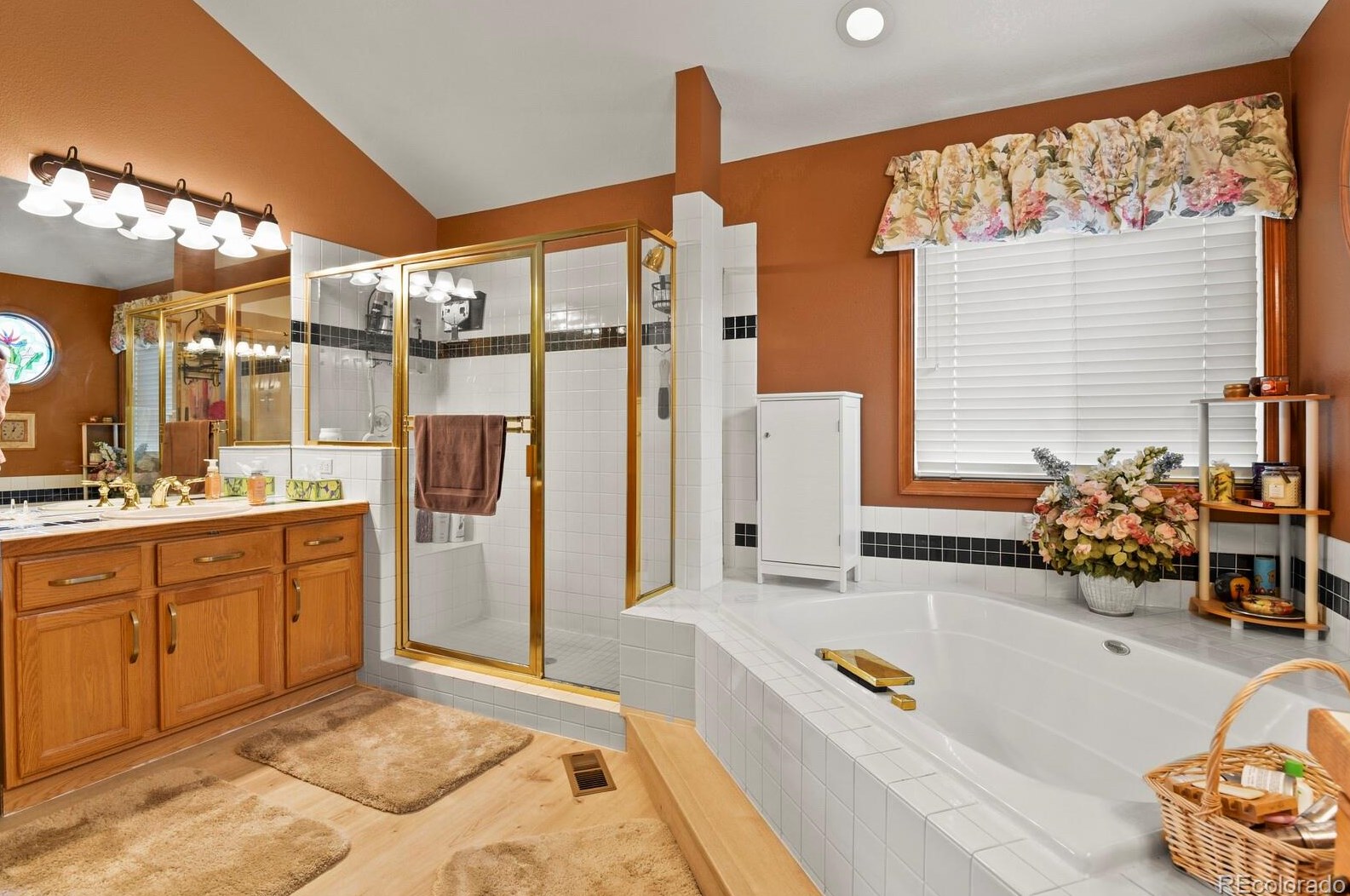 9948 Cottoncreek Dr, Littleton CO 80130-3823 exterior