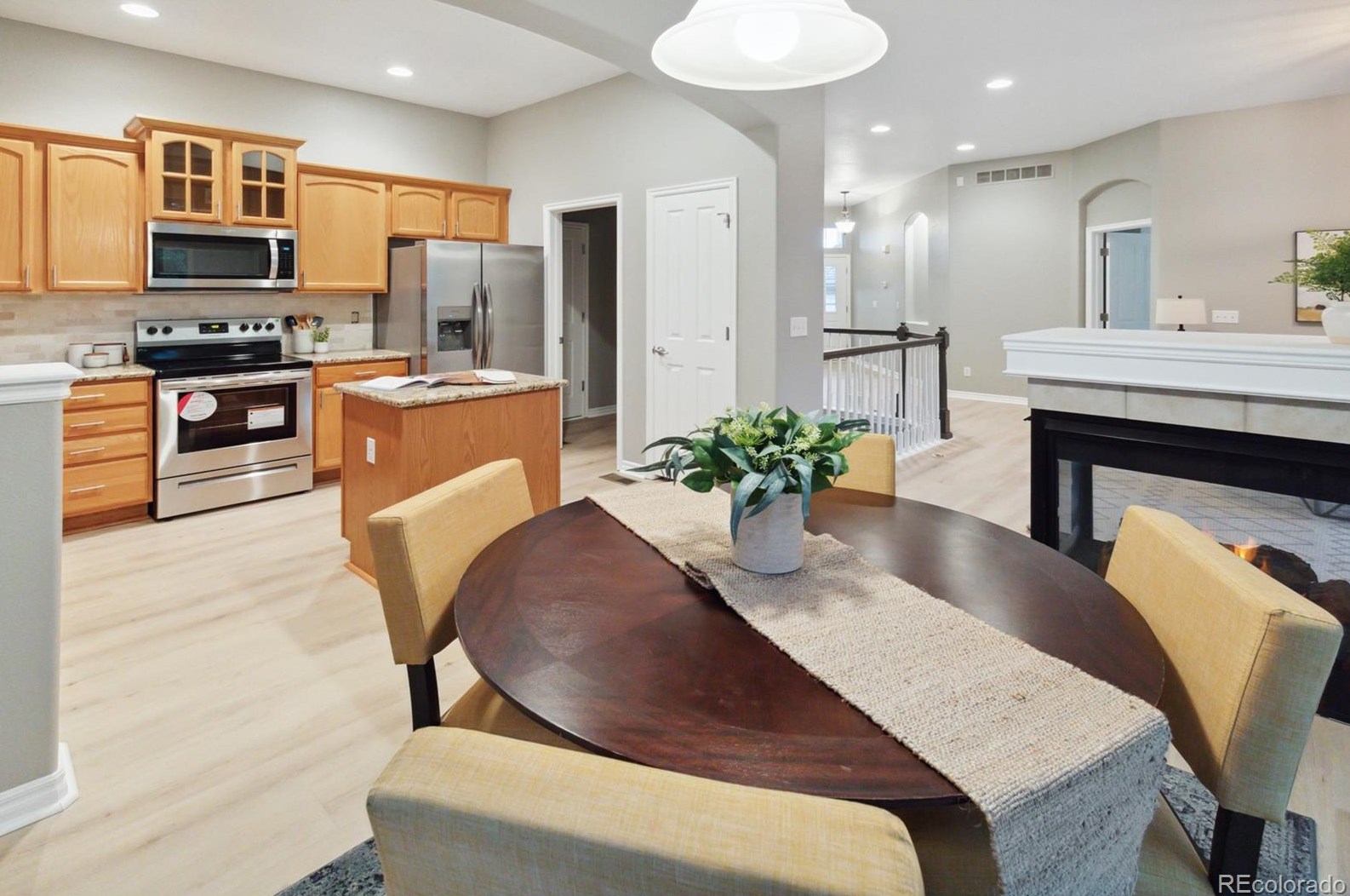 3142 Spearwood Dr, Littleton CO  80126-7561 exterior