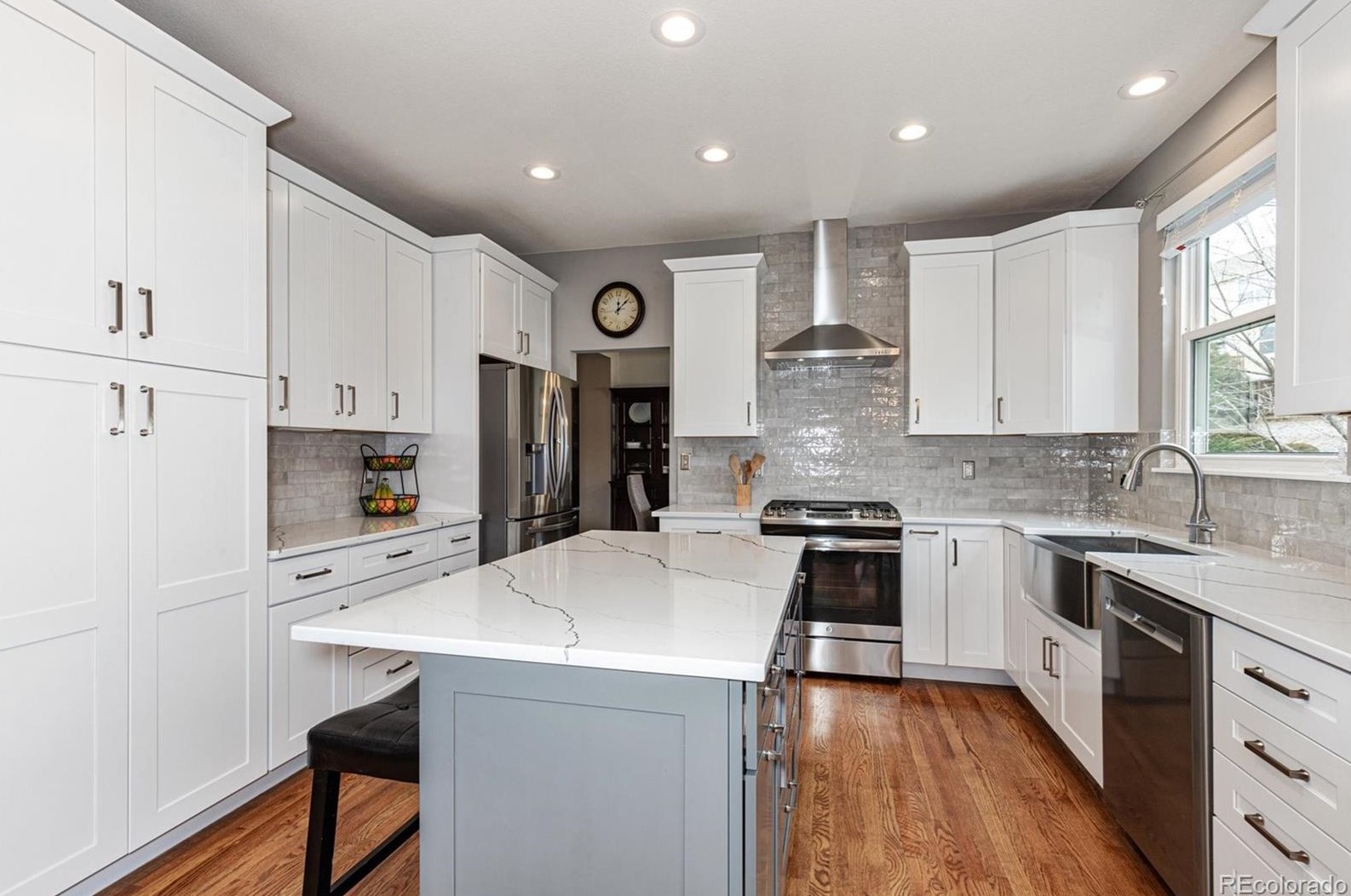 9859 Silver Maple Rd, Littleton CO 80129-5438 exterior