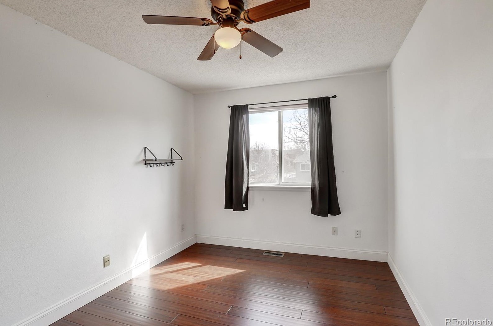 4356 Bennington Ave, Castle Rock CO  80104-8581 exterior