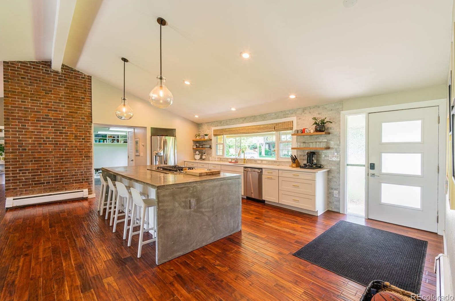 520 Aberdeen Ave, Littleton CO 80120-2711 exterior