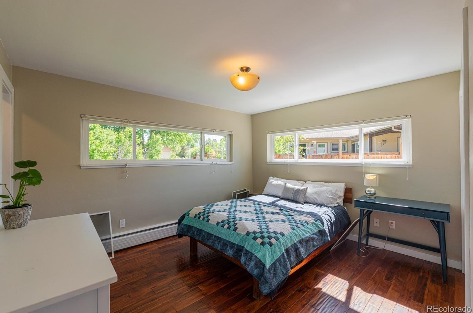 520 Aberdeen Ave, Littleton CO 80120-2711 exterior