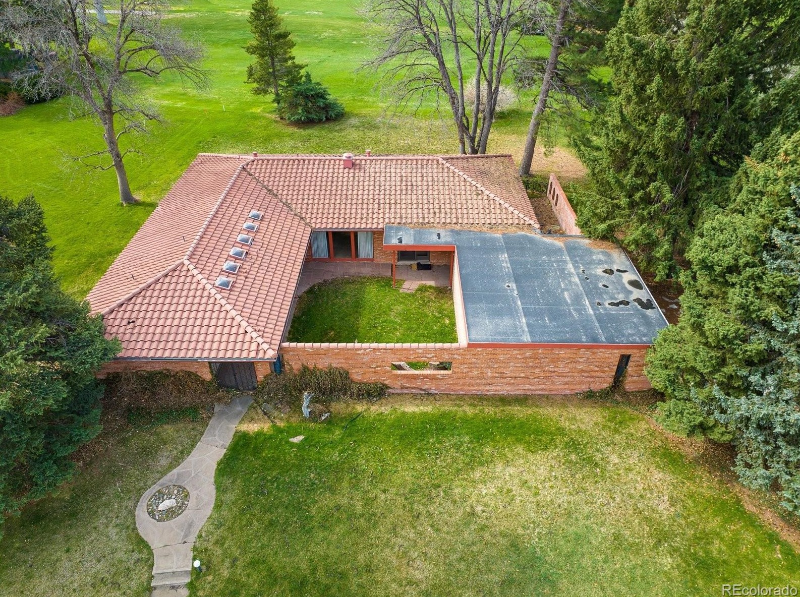 26 Fairway Ln, Littleton CO 80123-6664 exterior