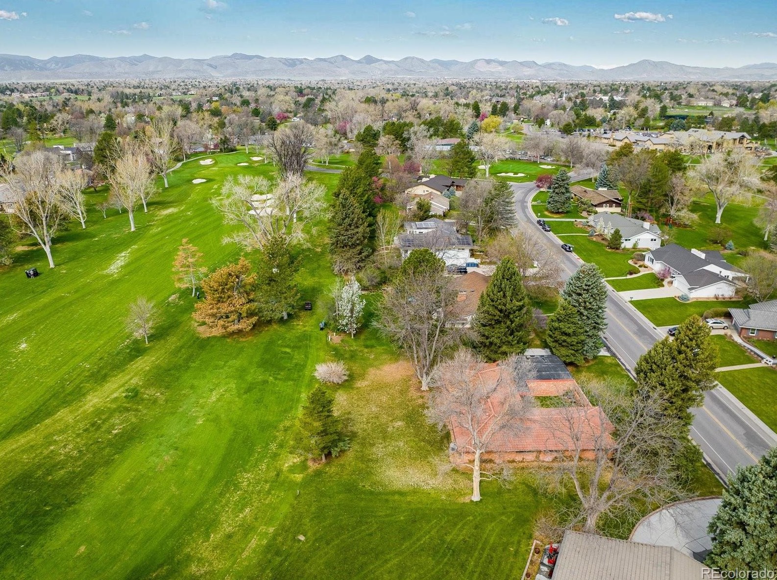 26 Fairway Ln, Littleton CO 80123-6664 exterior