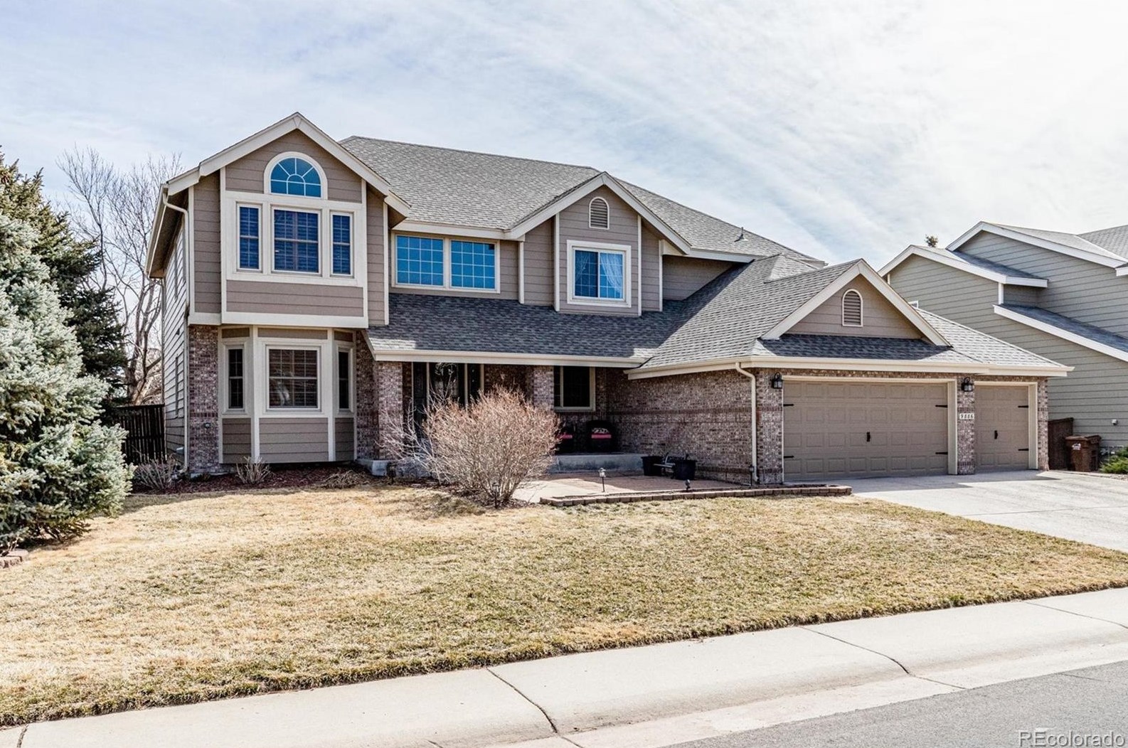 9886 Wyecliff Dr, Littleton, CO 80126-4522