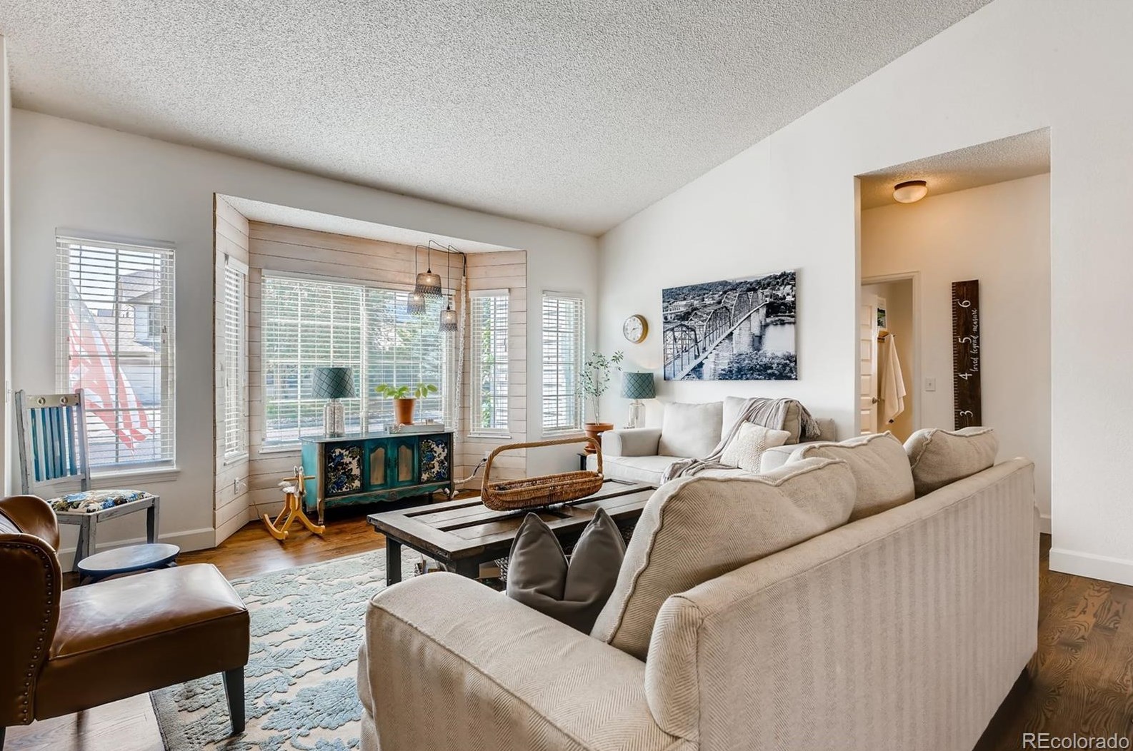 6082 Alkire Ct, Arvada, CO 80004-3988