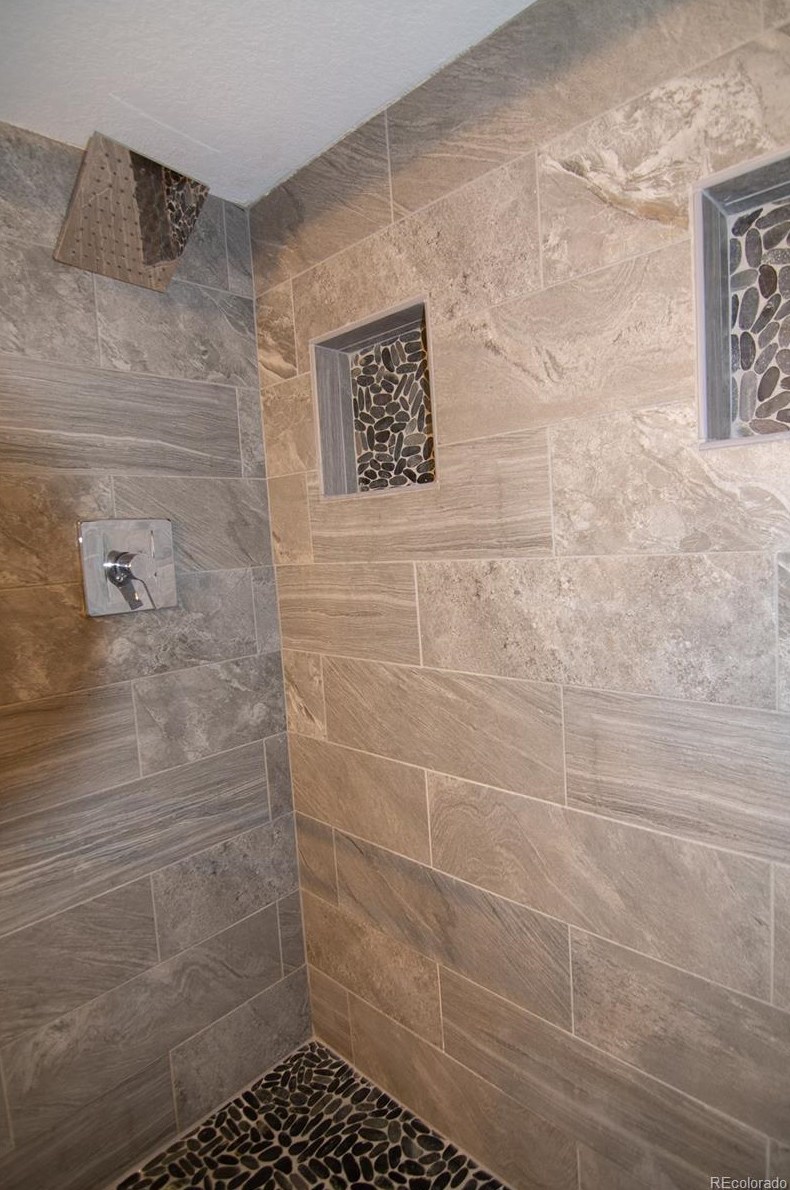 3737 S Grant St, Englewood, CO 80113