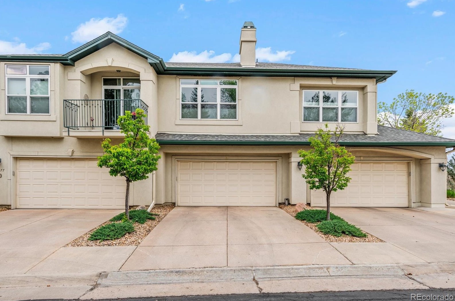 6677 Forest Way, Littleton CO 80121-3570 exterior