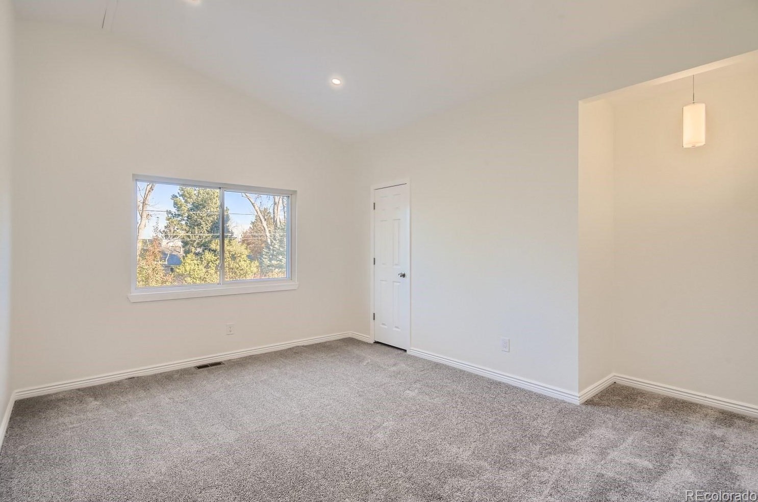 5161 Quarles Dr, Littleton CO  80128-6417 exterior