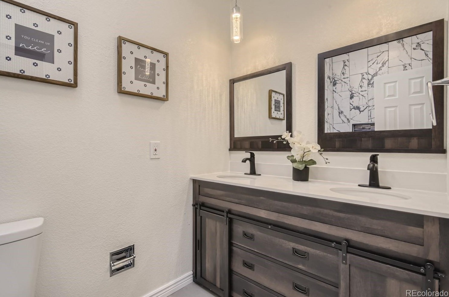 5161 Quarles Dr, Littleton CO  80128-6417 exterior