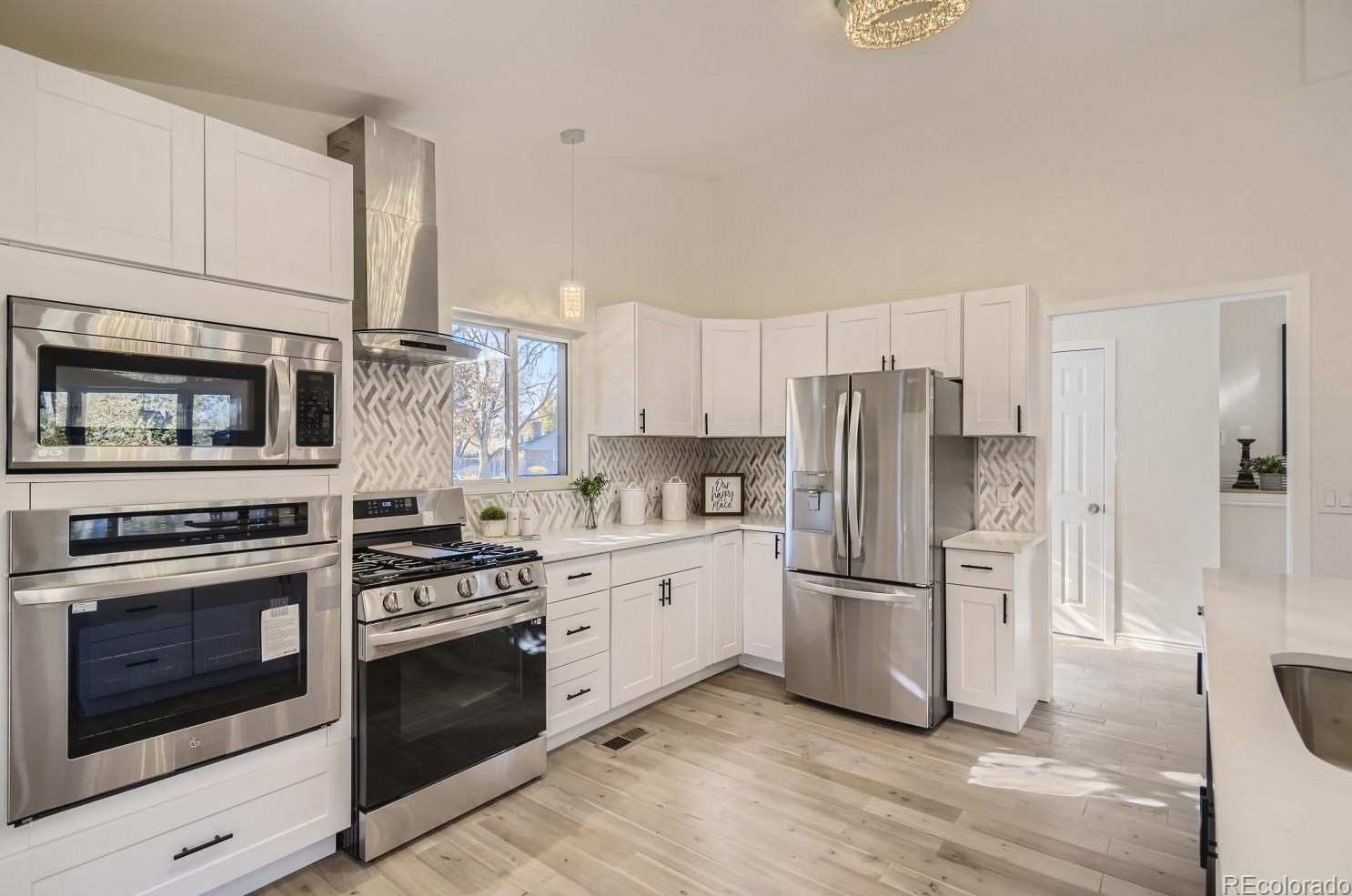 5161 Quarles Dr, Littleton CO  80128-6417 exterior