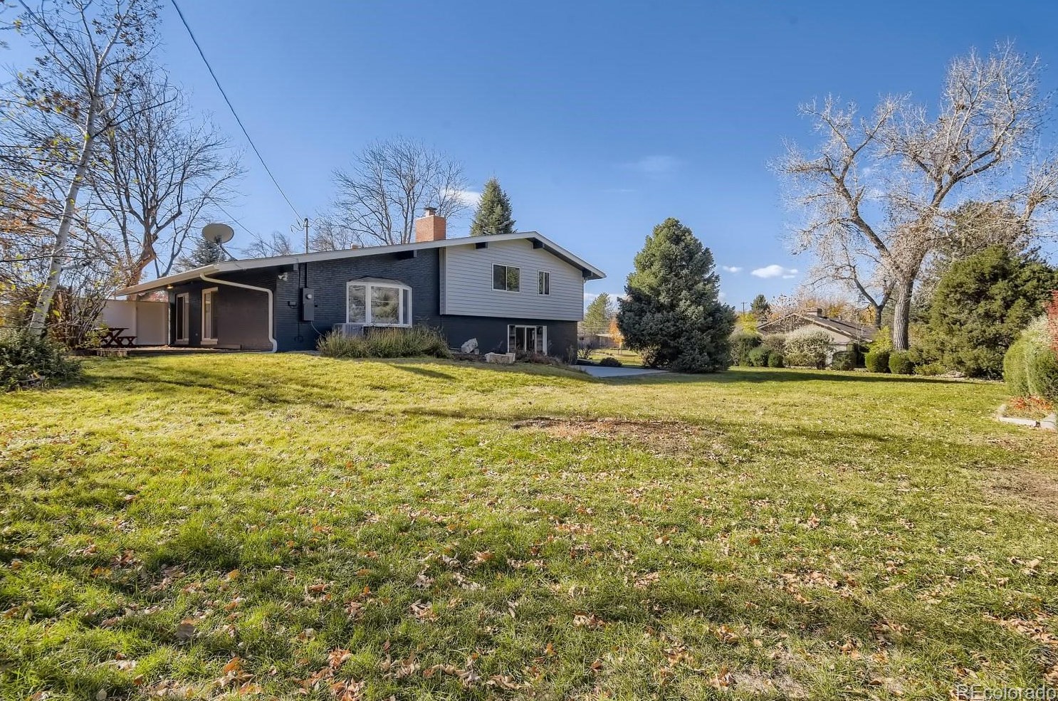 5161 Quarles Dr, Littleton CO  80128-6417 exterior