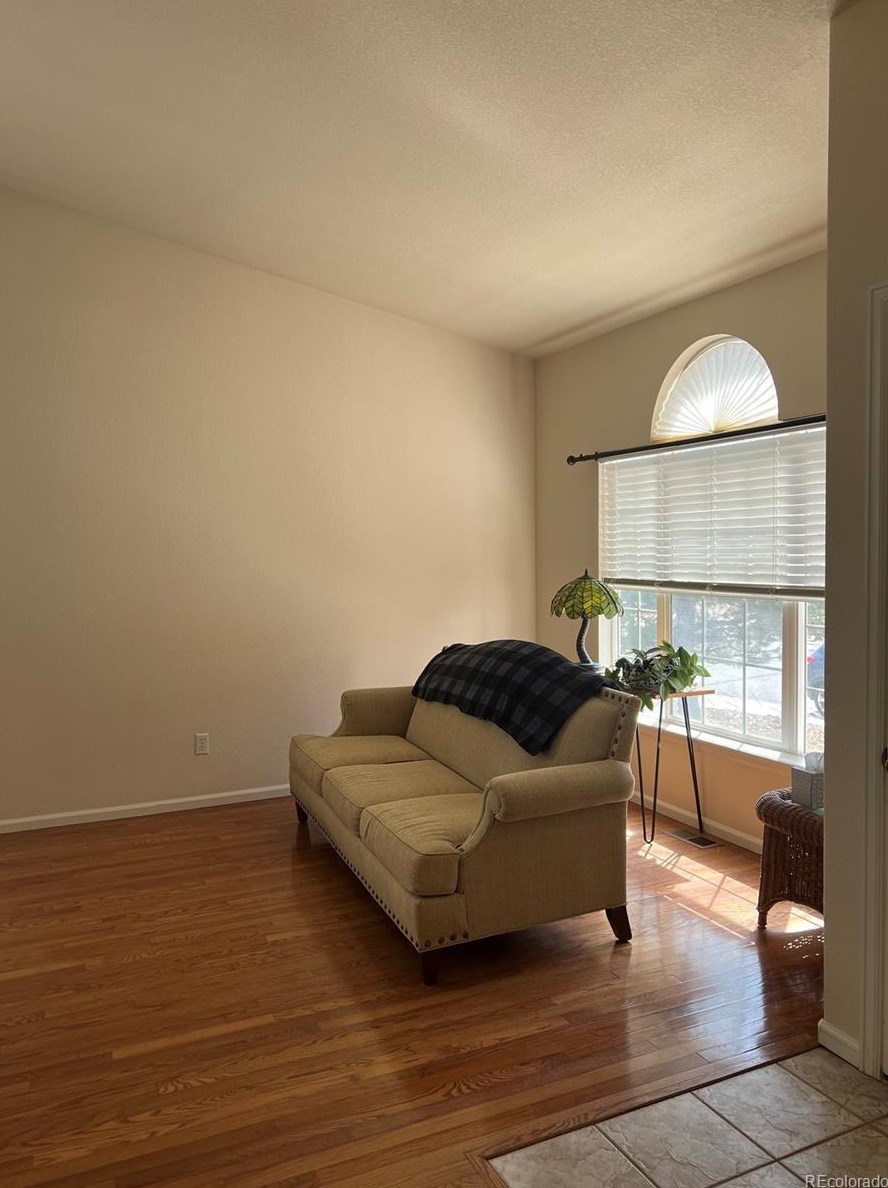 718 Nelson Park Dr, Longmont, CO 80503-7675