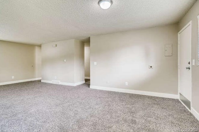 8715 Alta Vista Dr, Arvada CO  80004-5428 exterior