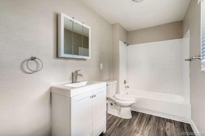 8715 Alta Vista Dr, Arvada CO  80004-5428 exterior