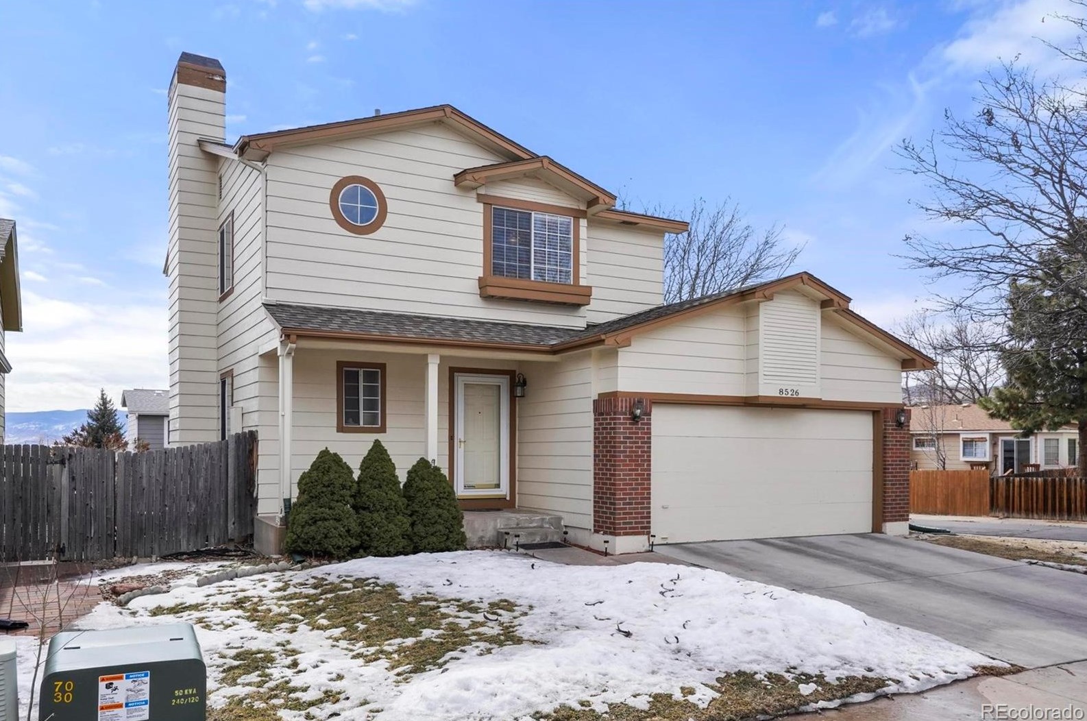 8526 Upham Way, Littleton CO  80128-6364 exterior