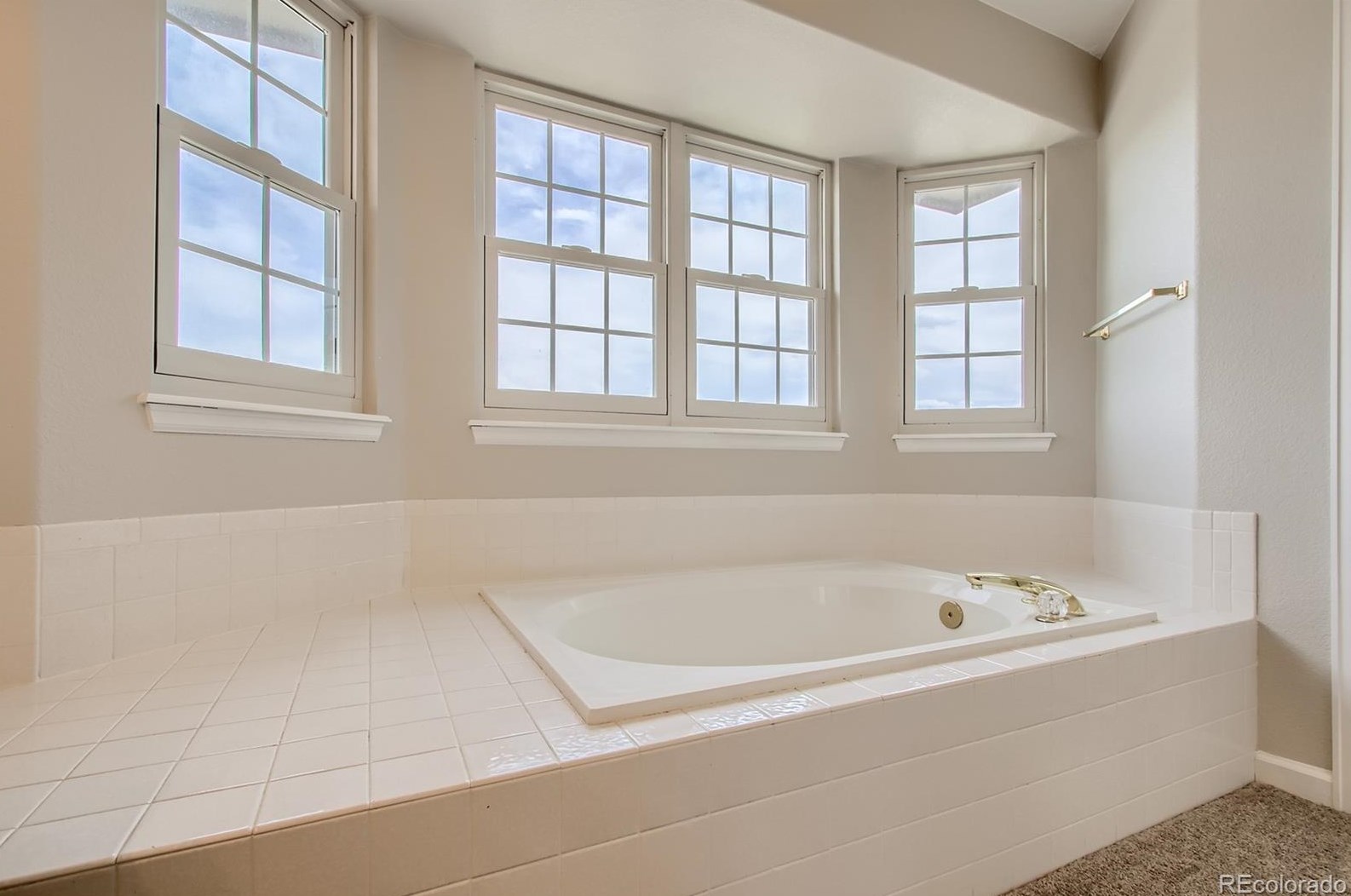 12217 Coal Mine Dr, Littleton CO 80127-4858 exterior