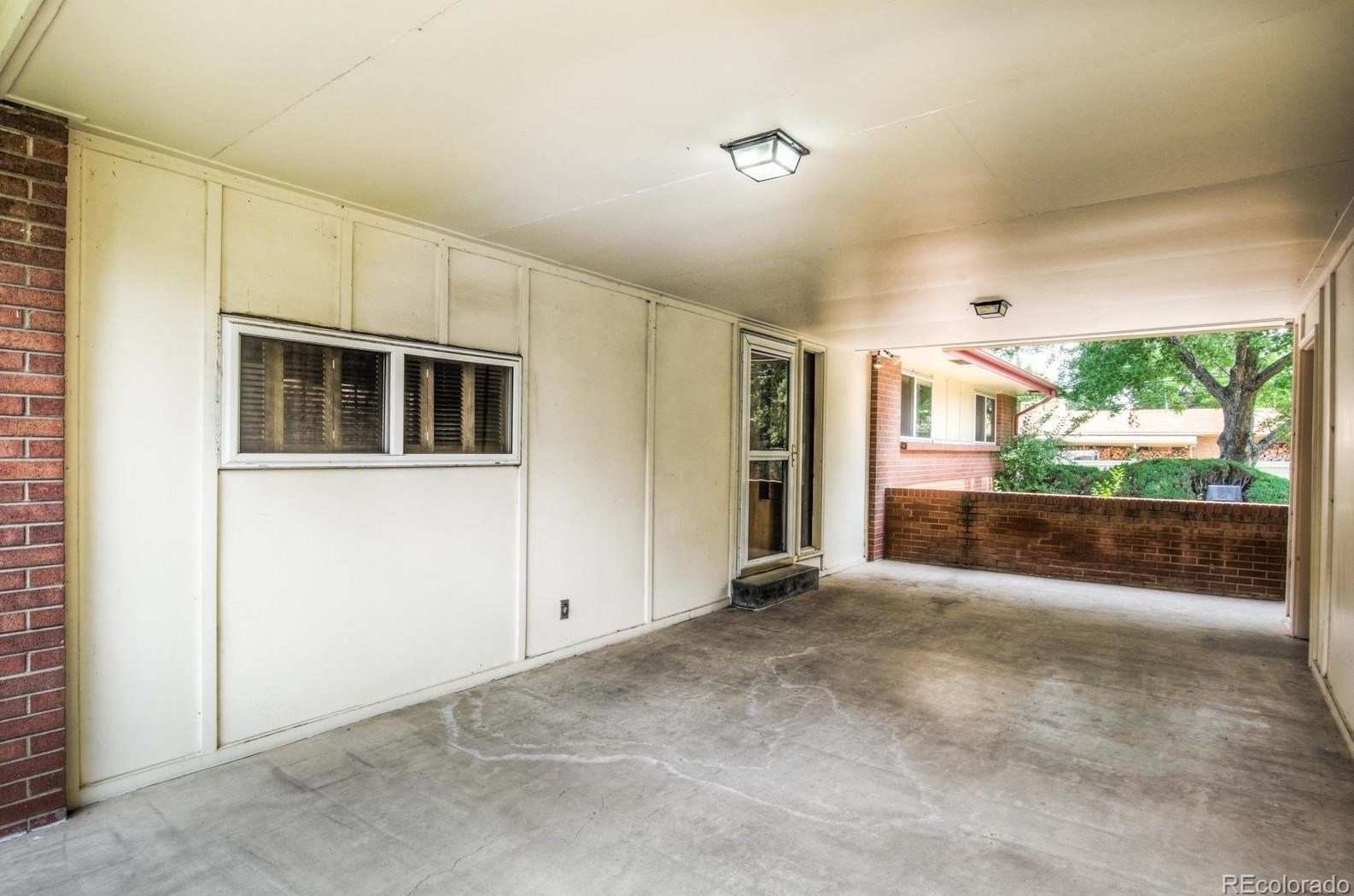 5924 Pearl St, Littleton, CO 80121-2249