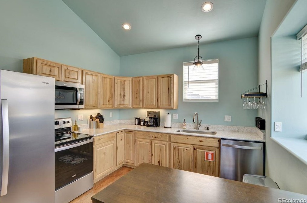 141 Grouse Rd, Buena Vista CO  81211-2204 exterior