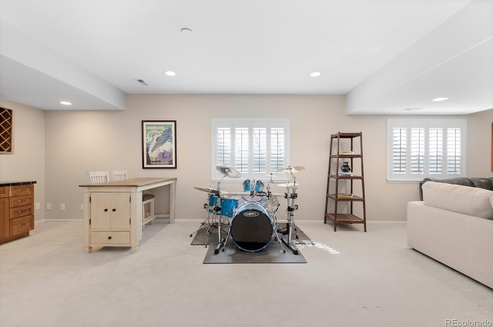 9275 Desert Willow Rd, Littleton CO  80129-5719 exterior