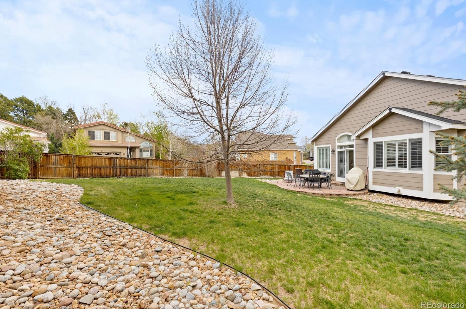 9275 Desert Willow Rd, Littleton CO  80129-5719 exterior