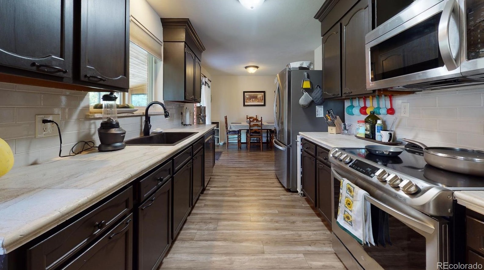 8322 70th Pl, Arvada CO  80004-1827 exterior