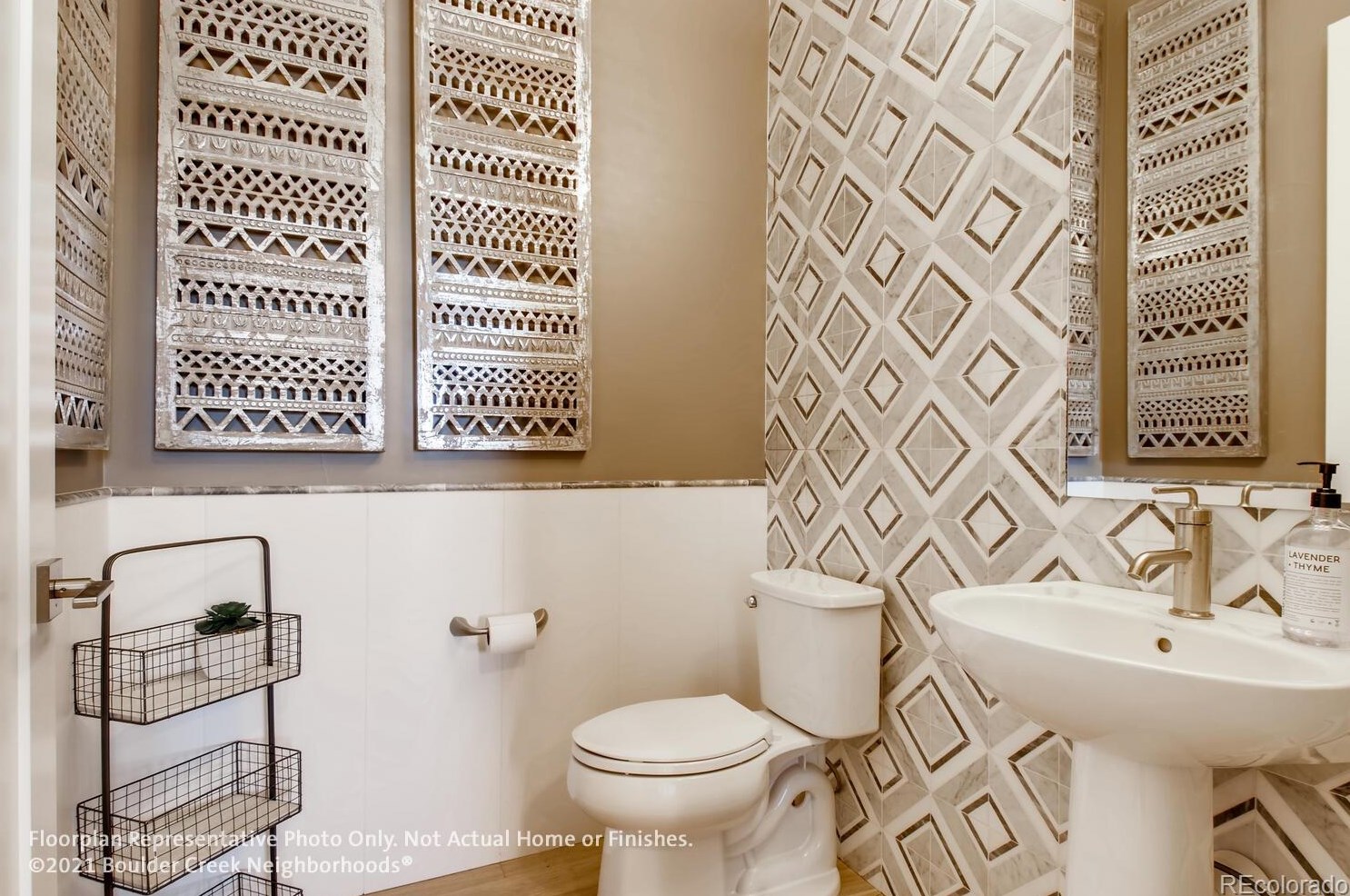 10232 Cooper Dr, Littleton CO 80127-4863 exterior