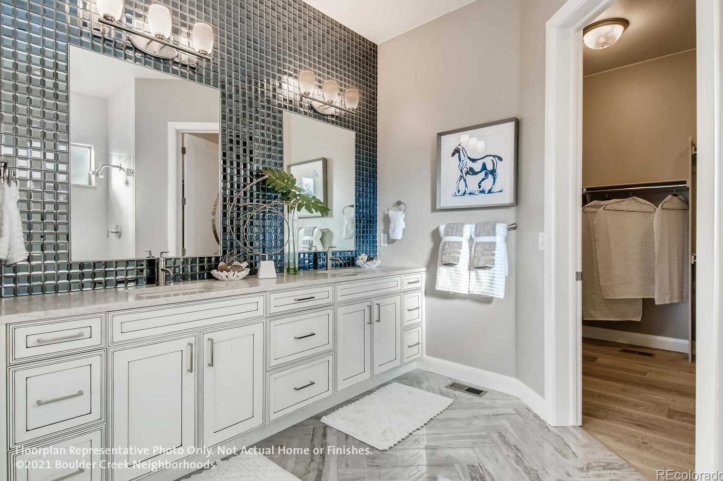 10232 Cooper Dr, Littleton CO 80127-4863 exterior