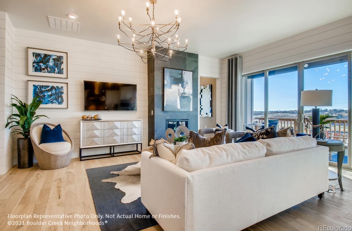 10232 Cooper Dr, Littleton CO 80127-4863 exterior