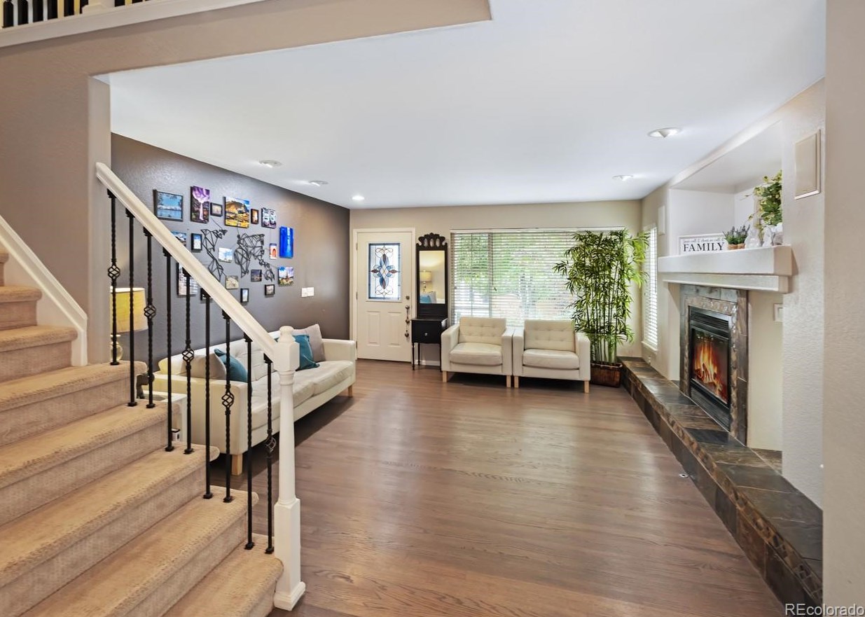 1345 Braewood Ave, Littleton, CO 80129-5621