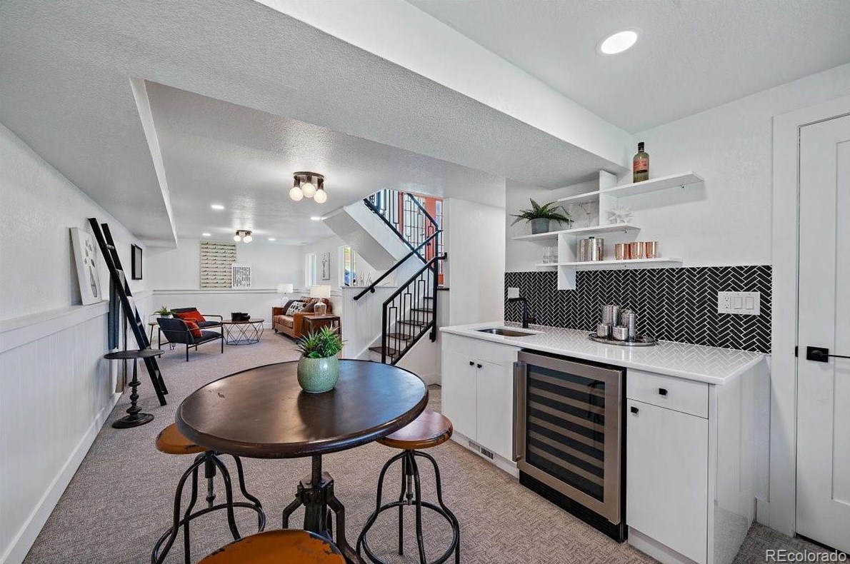 6060 Ames St, Arvada CO  80003-5214 exterior